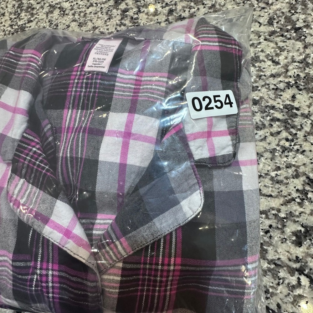 Victorias Secret Plaid Pajama Set Top Pants Women XL Pink Black Lounge Sleepwear - Picture 14 of 15